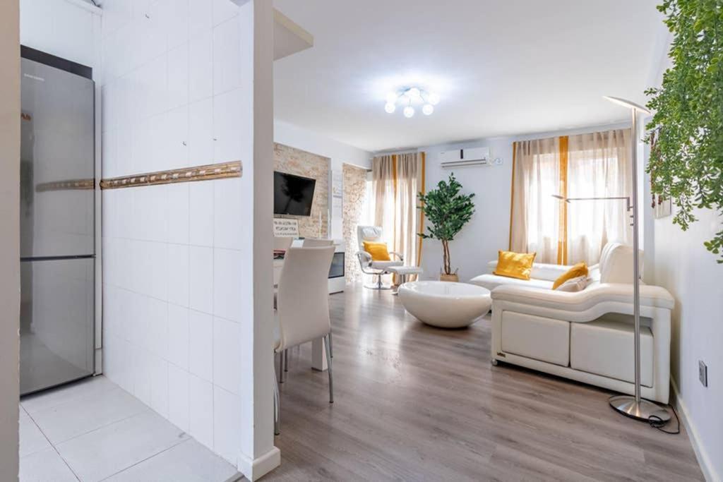 Triana Maestro Deluxe By Valcambre Daire Sevilla Dış mekan fotoğraf